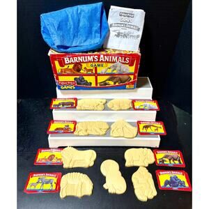 Fisher Price Barnum’s Animals Crackers Game matching memory toy Complete w/ Box